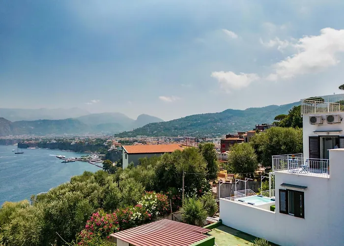 Дом отдыха Relais Francesca Pool&view Сорренто