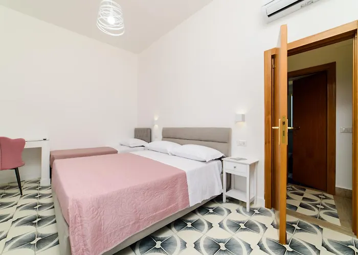 Relais Francesca Pool&view *