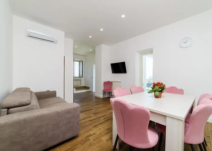 Relais Francesca Pool&view *