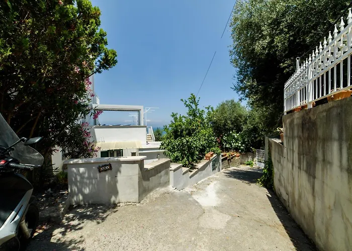 Relais Francesca Pool&view Holiday home