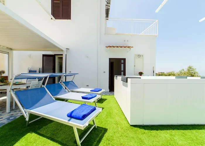 Relais Francesca Pool&view