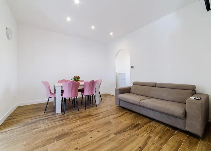 Holiday home Relais Francesca Pool&view