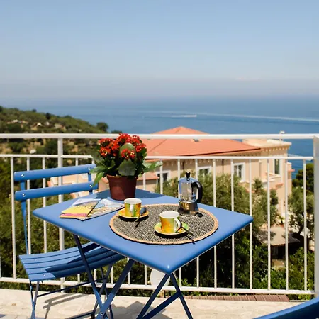 Feriehus Relais Francesca Pool&view
