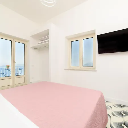 Relais Francesca Pool&view סורנטו