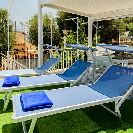 בית נופש Relais Francesca Pool&view