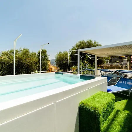 Relais Francesca Pool&view Feriehus Sorrento