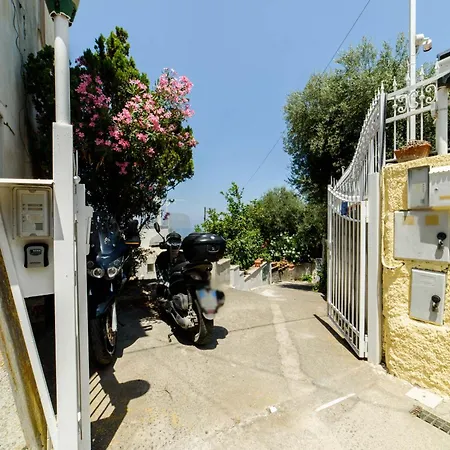 Relais Francesca Pool&view * סורנטו